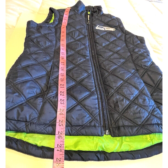 NFL Seattle Seahawks Puffer Vest Size S Women Team Apparel Embroidered Logo - Picture 6 of 10